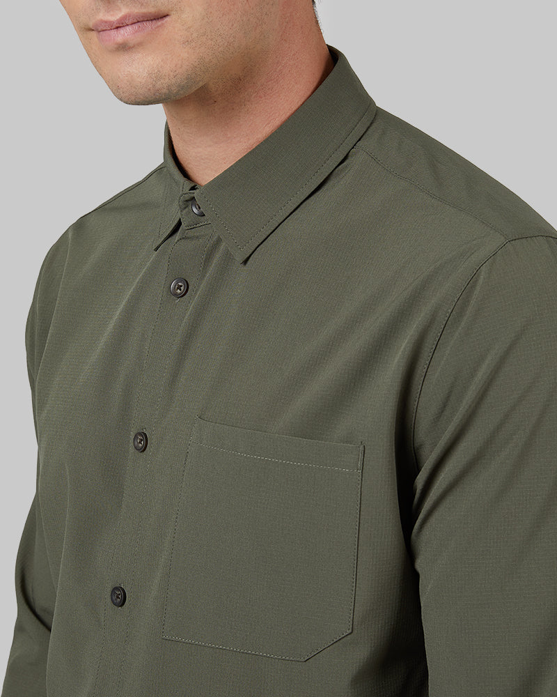 32 Degrees Tea Leaf _ Men's Stretch Woven Long Sleeve Button-Up {model: Bobby is 6'1", wearing size M}{bottom}{right} {bottom}{right}