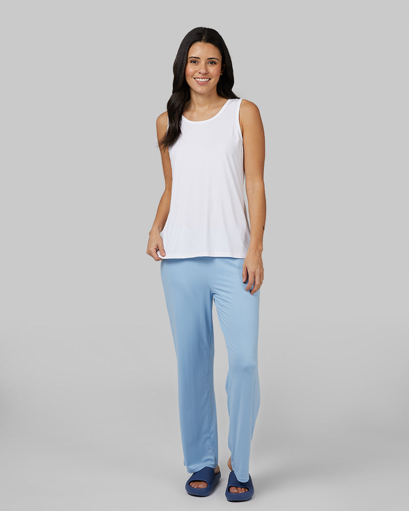 32 Degrees White _ Womens Cool Relaxed Sleep Tank {model: Hali is 5'9" and size 4, wearing size S}{bottom}{right} {bottom}{right}