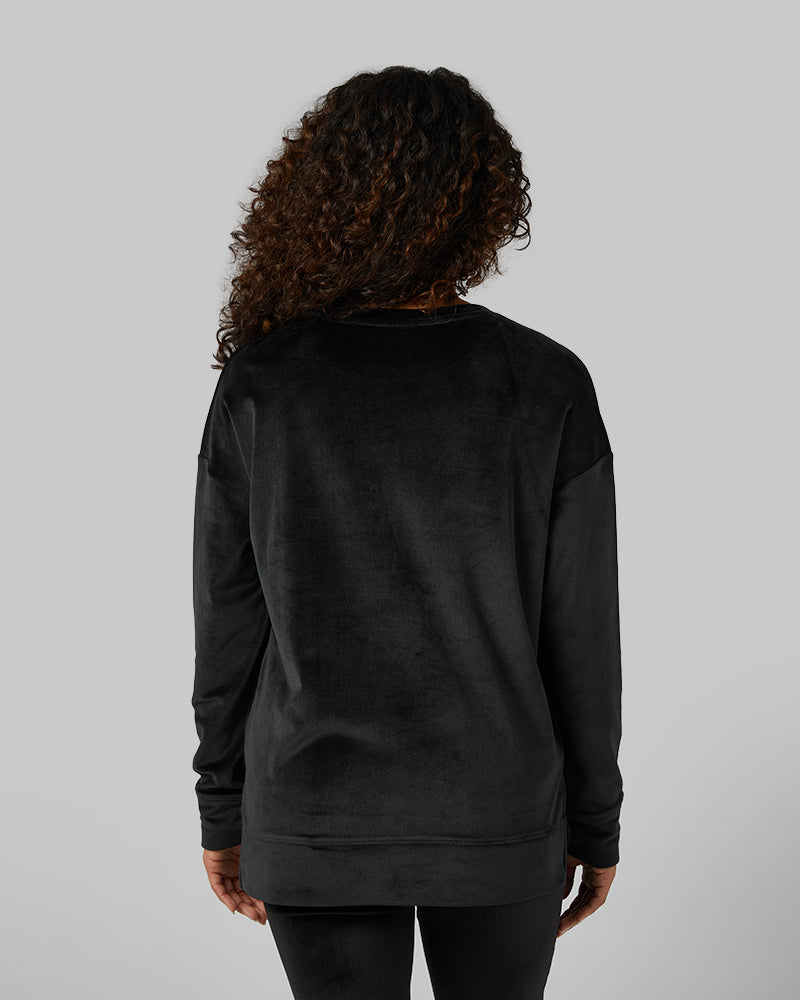 32 Degrees Black _ Women's soft Velour Crew Top {model: Alexis is 5'6"and size 4-6 wearing size S}{bottom}{right} {bottom}{right}