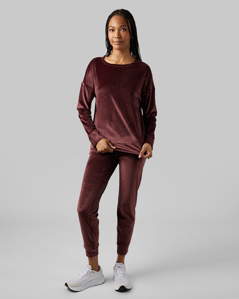 32 Degrees Decadent Chocolate _ Women's soft Velour Crew Top {model: Dido is 5'9"and size 4 wearing size S}{bottom}{right} {bottom}{right}