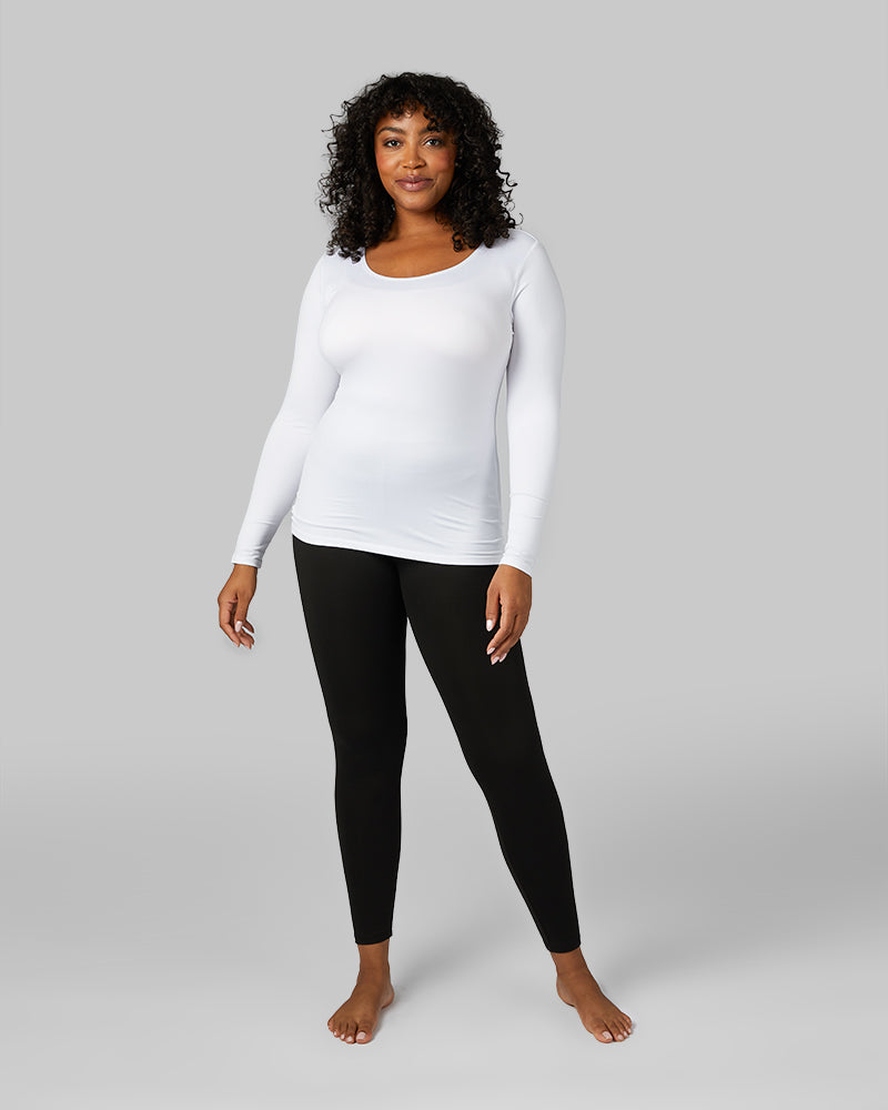 32 Degrees White _ Women's Lightweight Baselayer scoop Top {model: Brianna is 5'10"and size 12 wearing size L}{bottom}{right} {bottom}{right}