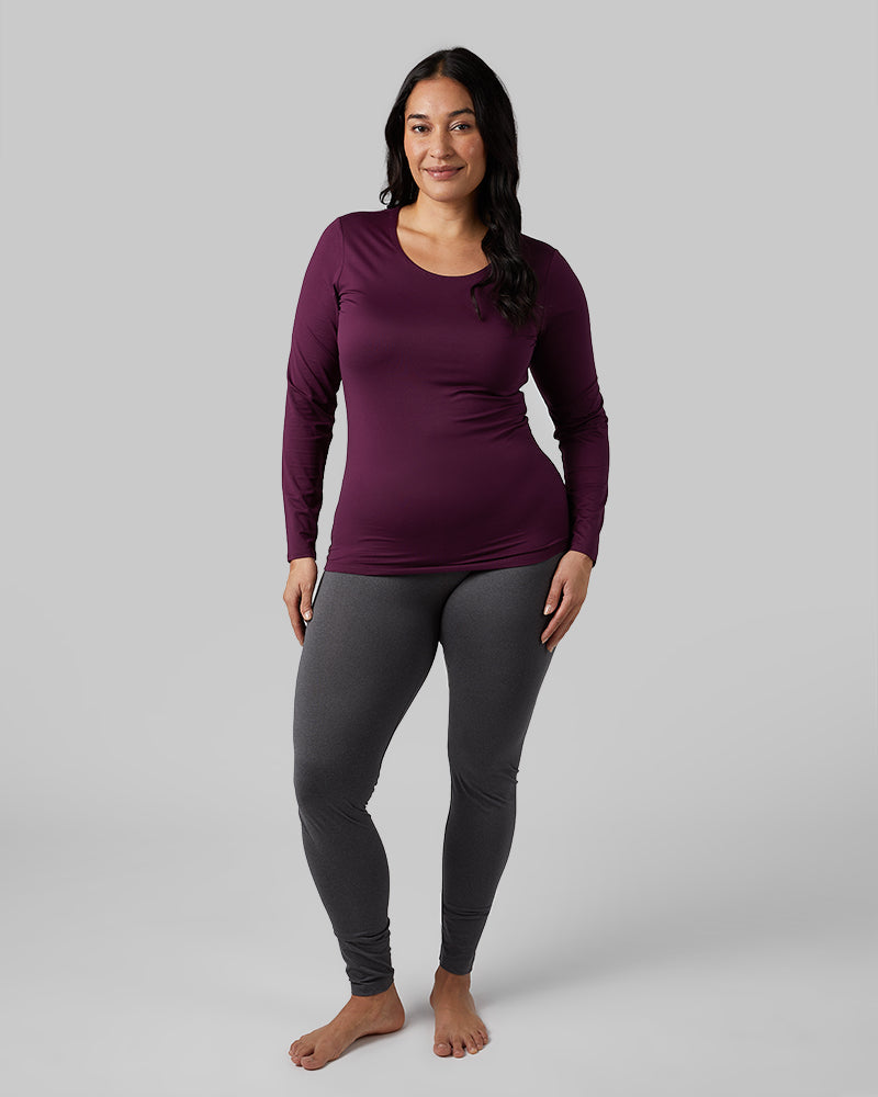 32 Degrees Winter Bloom _ Women's Lightweight Baselayer scoop Top {model: Amanda is 5'8"and size 14 wearing size L}{bottom}{right} {bottom}{right}