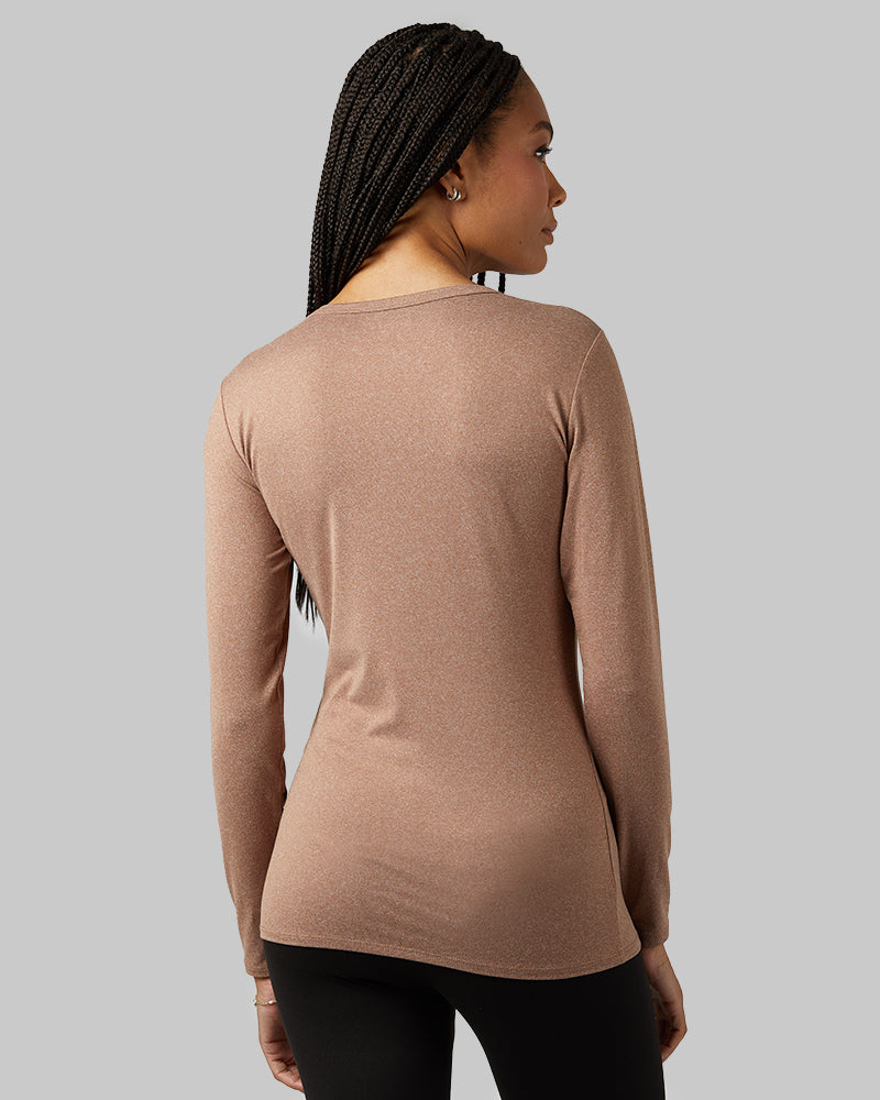 32 Degrees Mustang Heather _ Women's Lightweight Baselayer Crew Top {model: Dido is 5'9"and size 4 wearing size S}{bottom}{right} {bottom}{right}