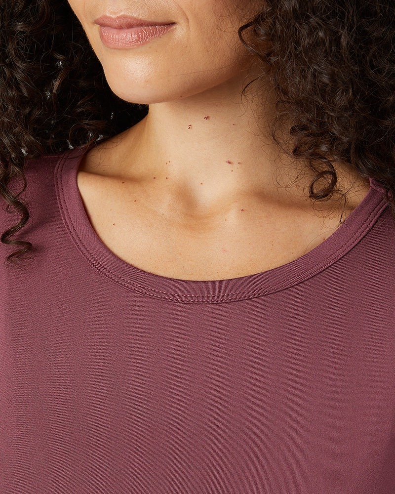 32 Degrees Prune _ Women's Lightweight Baselayer Crew Top {model: Gabrielle is 5'8"and size 4 wearing size S}{bottom}{right} {bottom}{right}