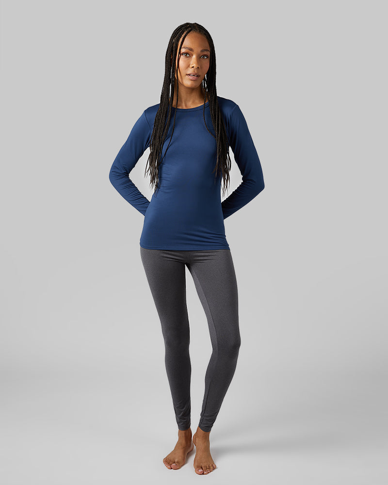 32 Degrees Sargasso Sea _ Women's Lightweight Baselayer Crew Top {model: Dido is 5'9"and size 4 wearing size S}{bottom}{right} {bottom}{right}