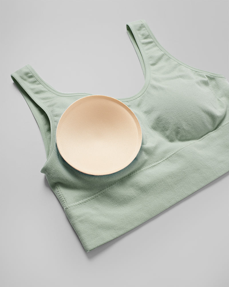 32 Degrees Green Bay _ Women's scoop Longline Comfort Bra {model: Izzy is 5'9"and size 4 wearing size S}{bottom}{right} {bottom}{right}