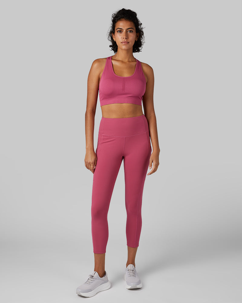 32 Degrees Malaga _ Women's seamless Racerback sports Bra {model: Arantza is 5'9"and size 2 wearing size XS}{bottom}{right} {bottom}{right}