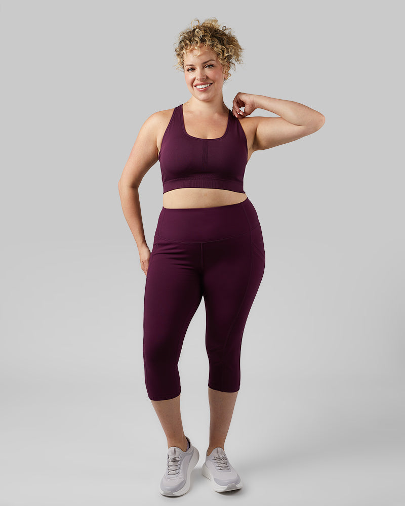 32 Degrees Winter Bloom  _ Women's seamless Racerback sports Bra {model: Allison is 5'9"and size 14 wearing size L}{bottom}{right} {bottom}{right}