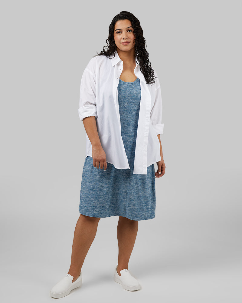 32 Degrees White _ Women's Oversized Cotton Long sleeve Button-Up {model: Kimberly is 5'9"and size 14 wearing size L}{bottom}{right} {bottom}{right}