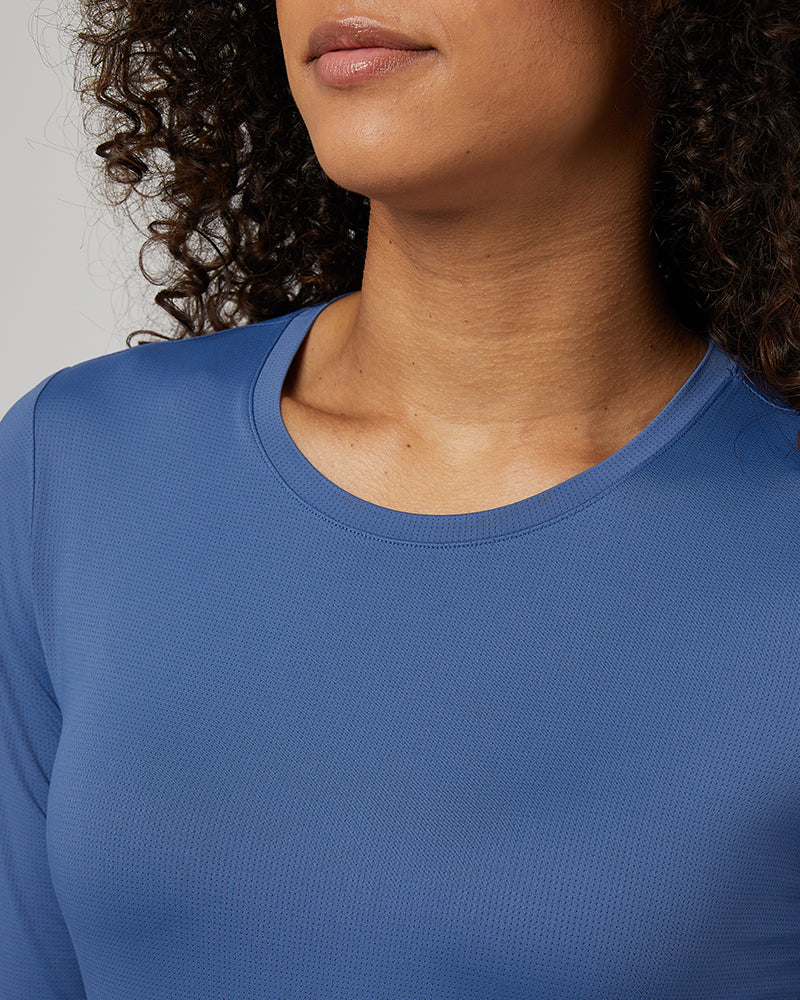 32 Degrees Bijou Blue _ Women's Air Mesh Long sleeve T-shirt {model: Alexis is 5'6"and size 4-6 wearing size S}{bottom}{right} {bottom}{right}