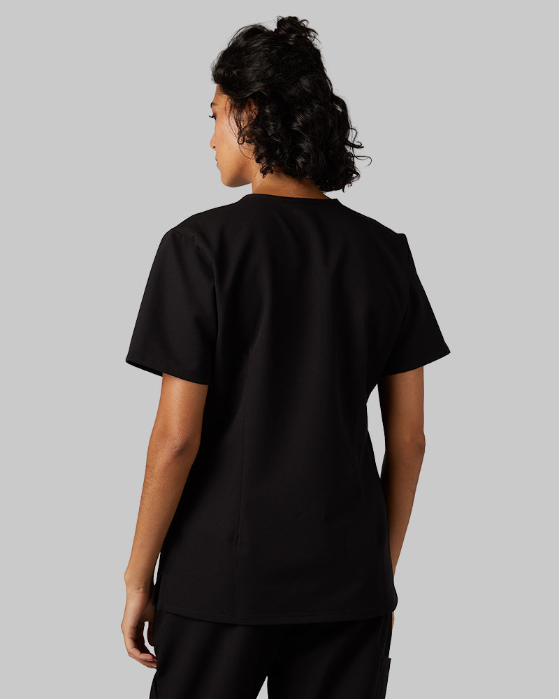 32 Degrees Black _ Womens 1-Pocket V-Neck scrub Top {model: Arantza is 5'9"and size 2 wearing size XS}{bottom}{right} {bottom}{right}