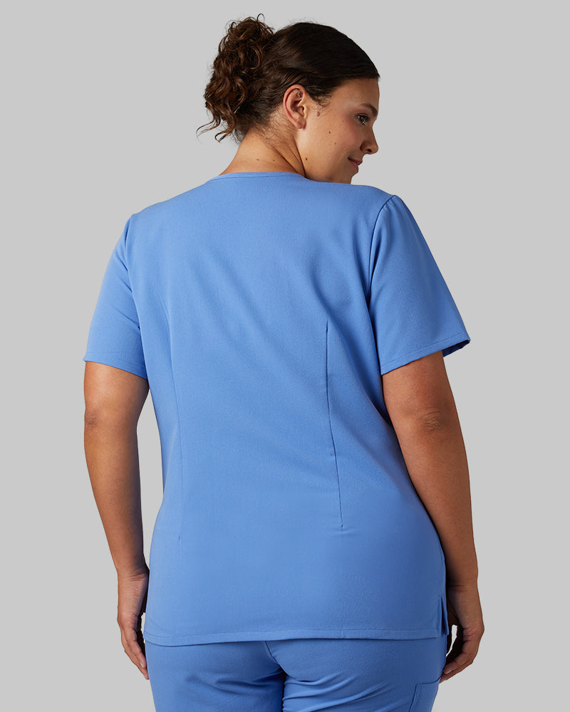 32 Degrees Blue Sky _ Womens 1-Pocket V-Neck scrub Top {model: Hannah is 5'10and size 14 wearing size L}{bottom}{right} {bottom}{right}