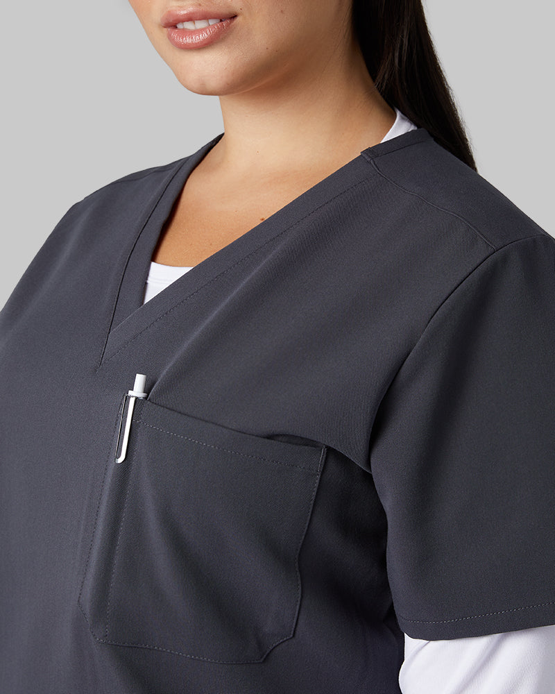 32 Degrees Charcoal _ Womens 1-Pocket V-Neck scrub Top {model: Francesca is 5'10and size 6 wearing size M}{bottom}{right} {bottom}{right}