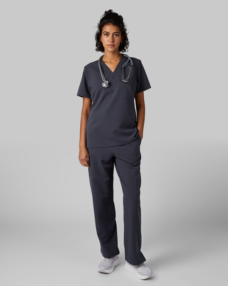 32 Degrees Charcoal _ Womens 1-Pocket V-Neck scrub Top {model: Arantza is 5'9"and size 2 wearing size XS}{bottom}{right} {bottom}{right}