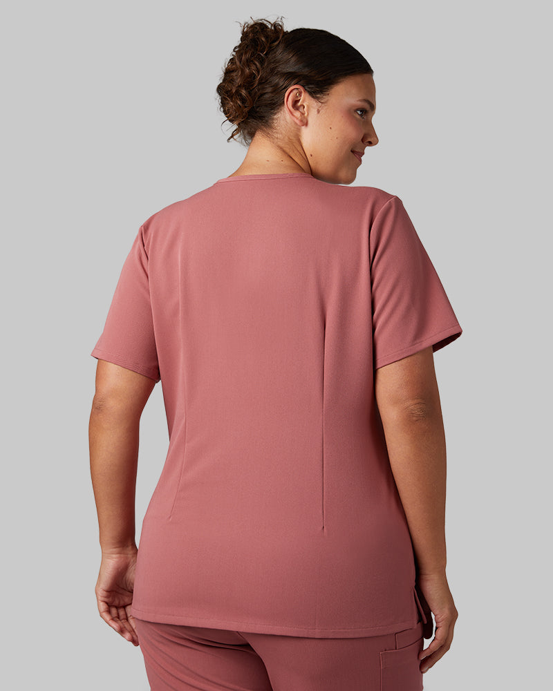 32 Degrees Mauve _ Womens 1-Pocket V-Neck scrub Top {model: Hannah is 5'10and size 14 wearing size L}{bottom}{right} {bottom}{right}