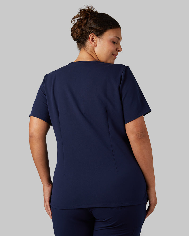 32 Degrees Navy _ Womens 1-Pocket V-Neck scrub Top {model: Hannah is 5'10and size 14 wearing size L}{bottom}{right} {bottom}{right}