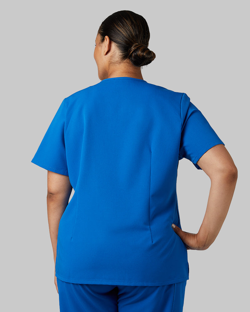 32 Degrees Royal _ Womens 1-Pocket V-Neck scrub Top {model: Madison is 5'9and size 16 wearing size XL}{bottom}{right} {bottom}{right}