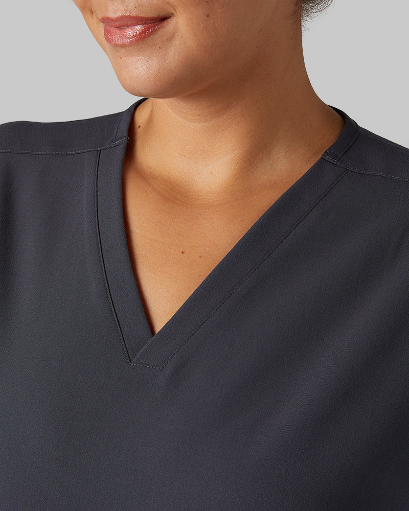 32 Degrees Charcoal _ Women's 2-Pocket V-Neck scrub Top {model: Hannah is 5'10and size 14 wearing size L}{bottom}{right} {bottom}{right}