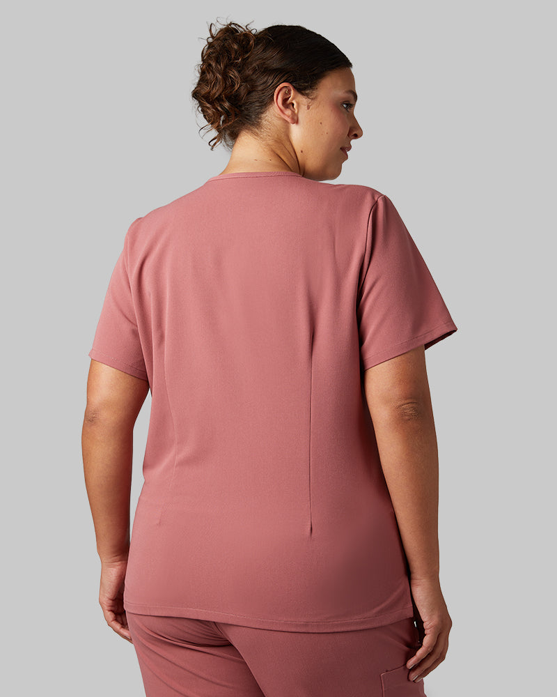 32 Degrees Mauve _ Women's 2-Pocket V-Neck scrub Top {model: Hannah is 5'10and size 14 wearing size L}{bottom}{right} {bottom}{right}