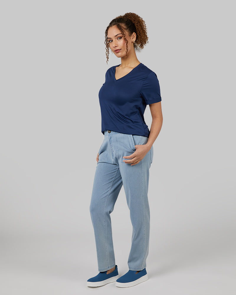 32 Degrees Inky Indigo _ Womens Cool Relaxed Sleep T-Shirt {model: Yanisha is 5'7" and size 4, wearing size S}{bottom}{right} {bottom}{right}