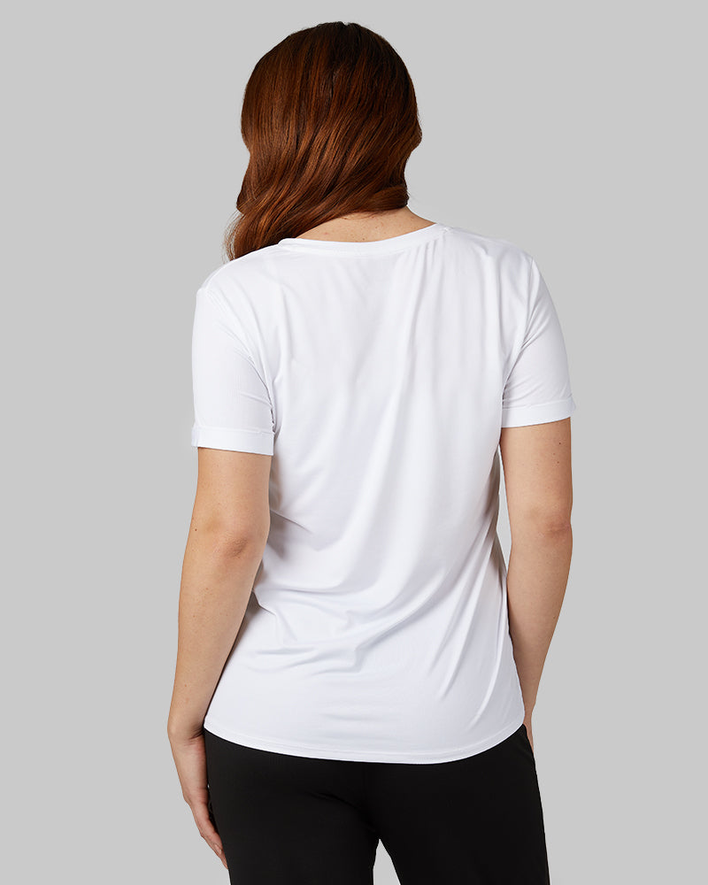 32 Degrees White _ Women's Cool Relaxed Sleep T-Shirt {model: Evonique is 5'10 and size 6, wearing size S}{bottom}{right} {bottom}{right}