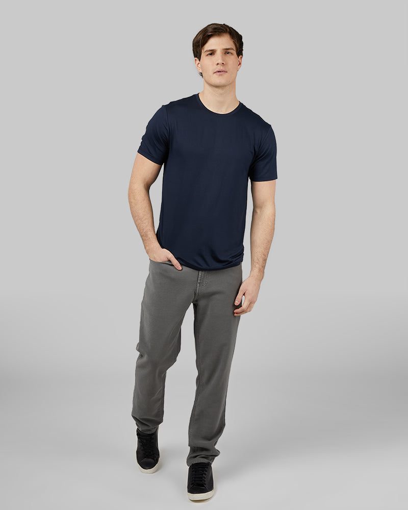 32 Degrees Navy _ Mens Cool Classic Crew T-Shirt {model: Lane is 6', wearing size M}{bottom}{right} {bottom}{right}
